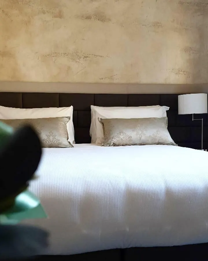 G&G Firenze Suites B&B Couette-café